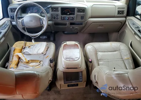 2000 Ford Excursion Limited z USA, uszkodzony, nr VIN 1FMNU43S8YED63333